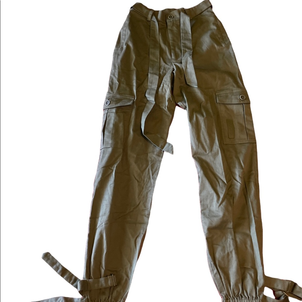 NWT Moss Cargo Pants - LIMITED
